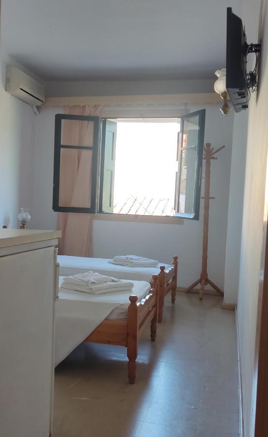 Hotel Ilion Petra  Exterior photo